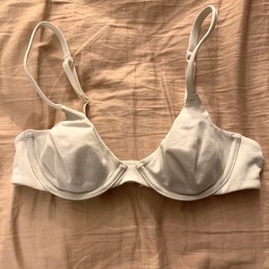 NWOT SKIMS Cotton Bra in the color Bone